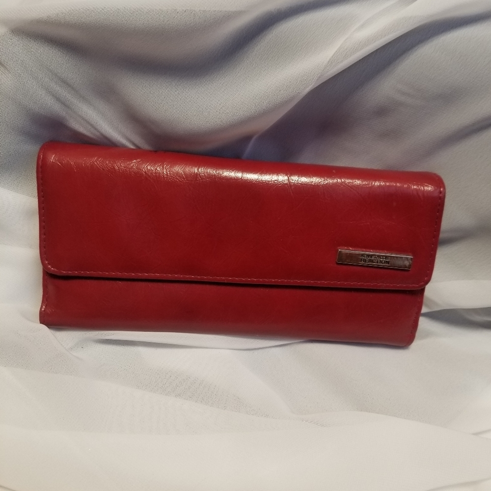 Kenneth Cole Reaction wallet